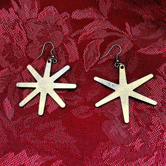 Metal Star Earrings - Picture 1 of 1